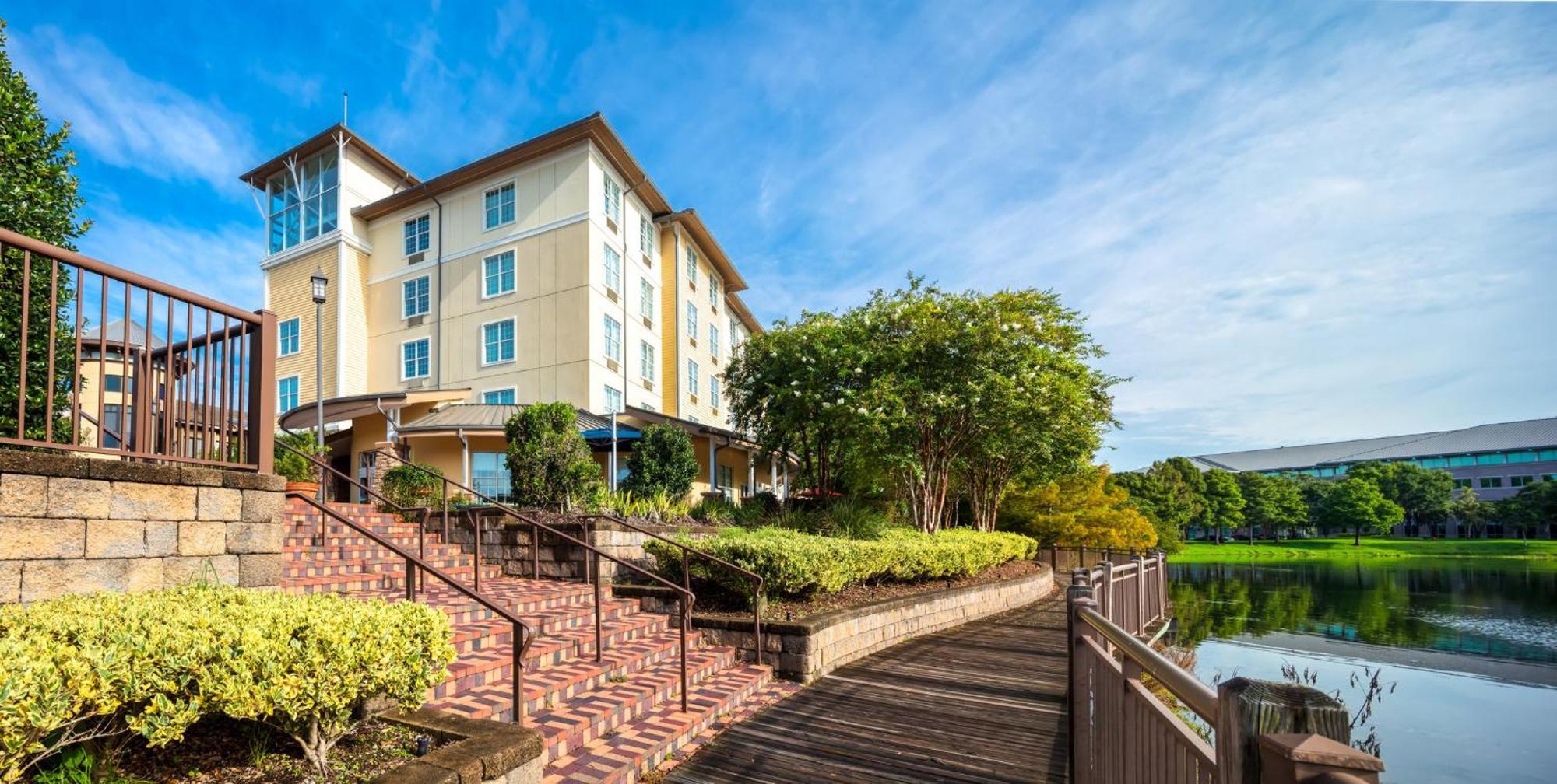 Hotel Indigo Jacksonville-Deerwood Park By Ihg Kültér fotó