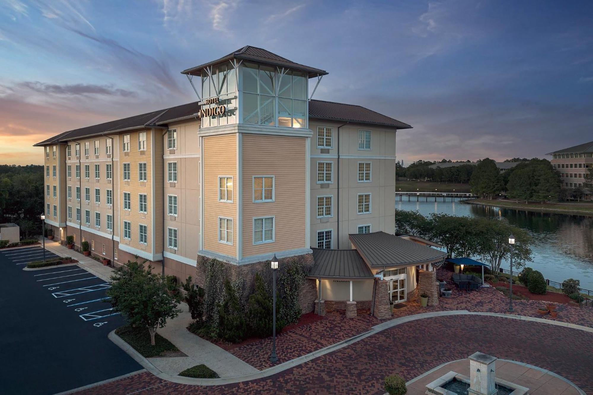Hotel Indigo Jacksonville-Deerwood Park By Ihg Kültér fotó