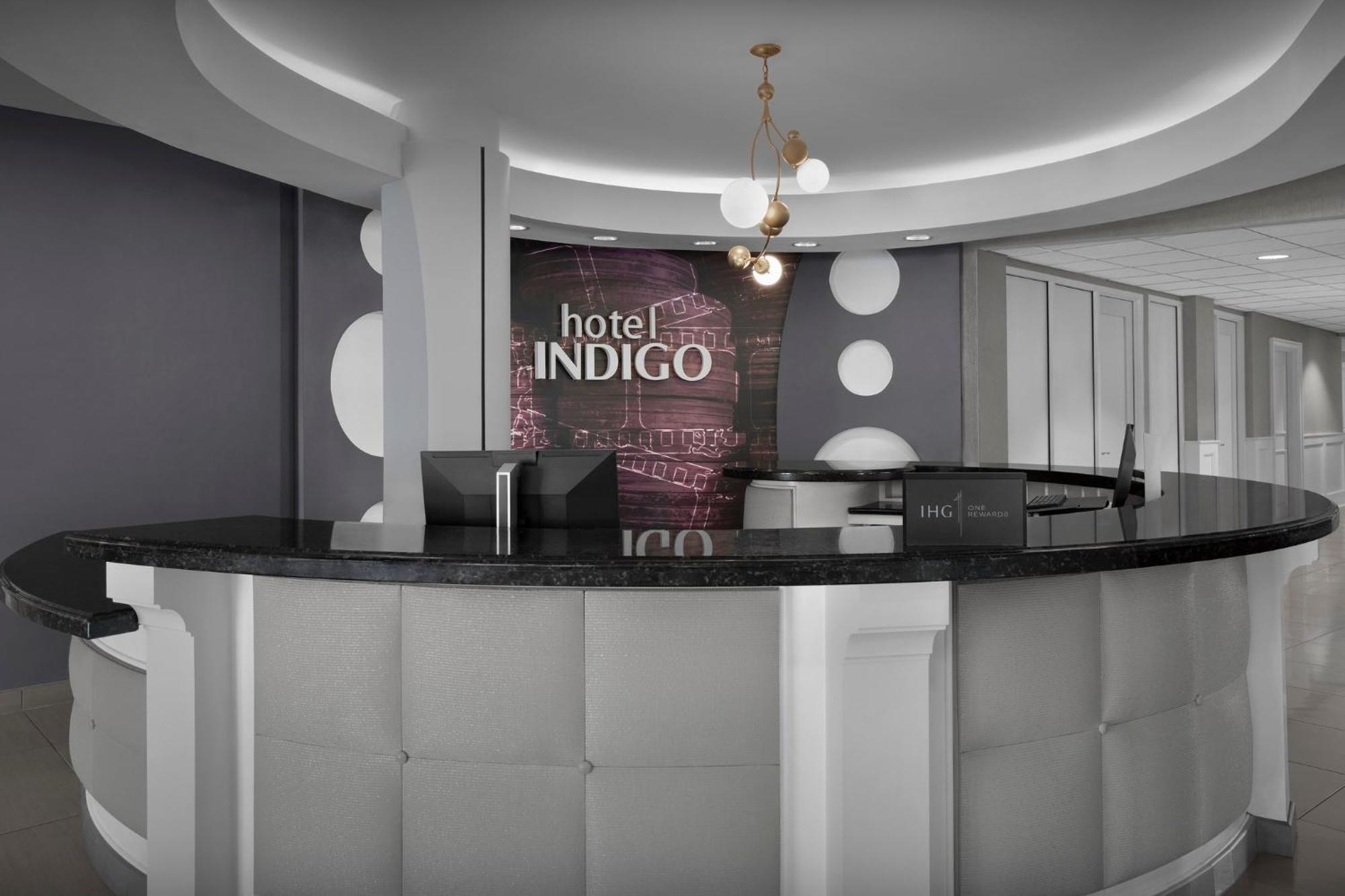 Hotel Indigo Jacksonville-Deerwood Park By Ihg Kültér fotó